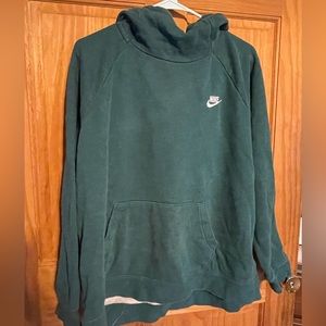 Women’s Nike sweatshirt